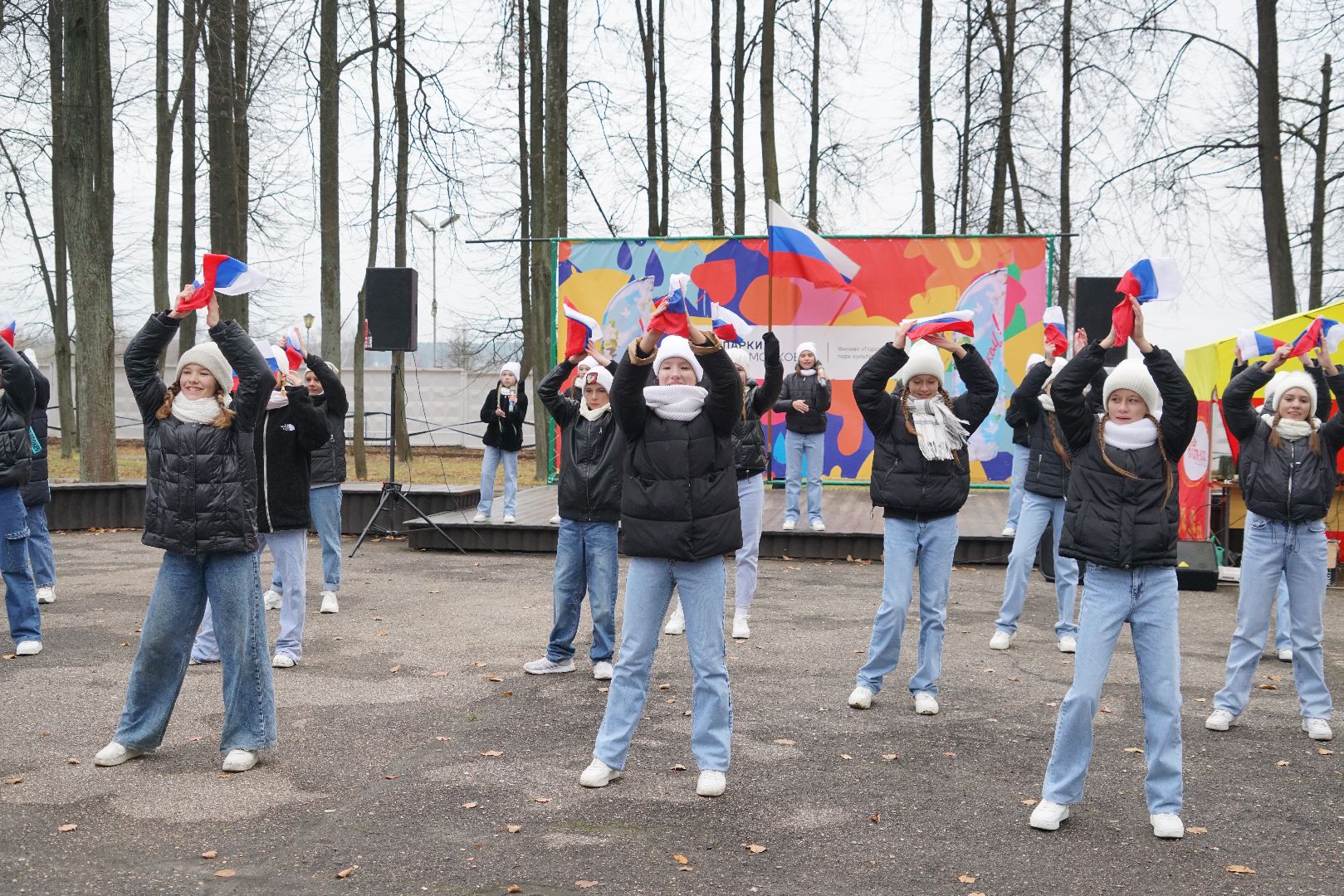 Егорьевск, русская матрешка, парк, день народного единства, праздник,