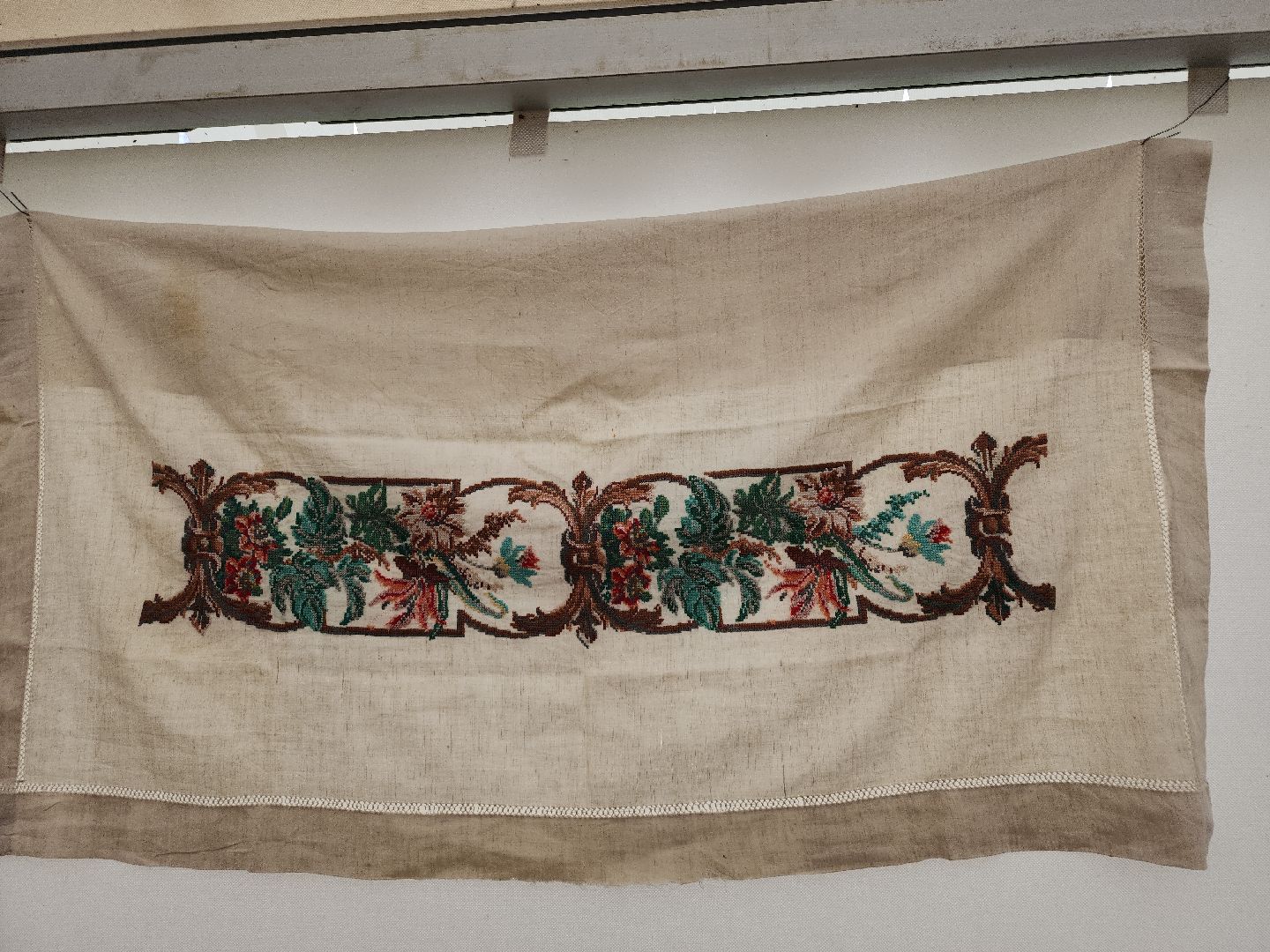 Кашира, городской парк, день народного единства, выставка, предметы быта, антиквариат, старинные вещи, прялка, патефон,