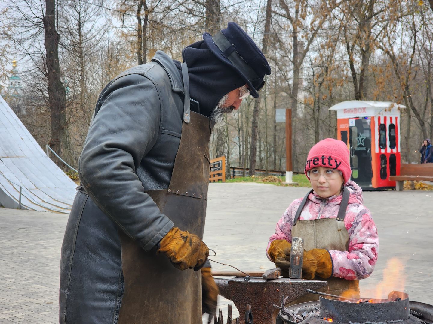 день народного единства, праздник, Кузнец, ремесленники, Истра, 4 ноября,