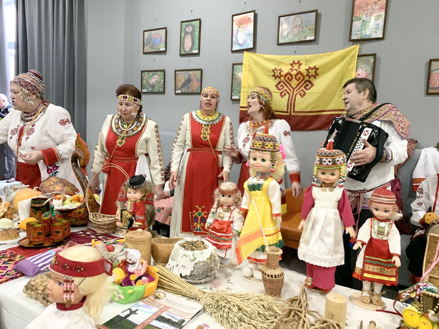 Балашиха, Подмосковье, День народного единства, Фестиваль национальных культур Балашиха большая семья,