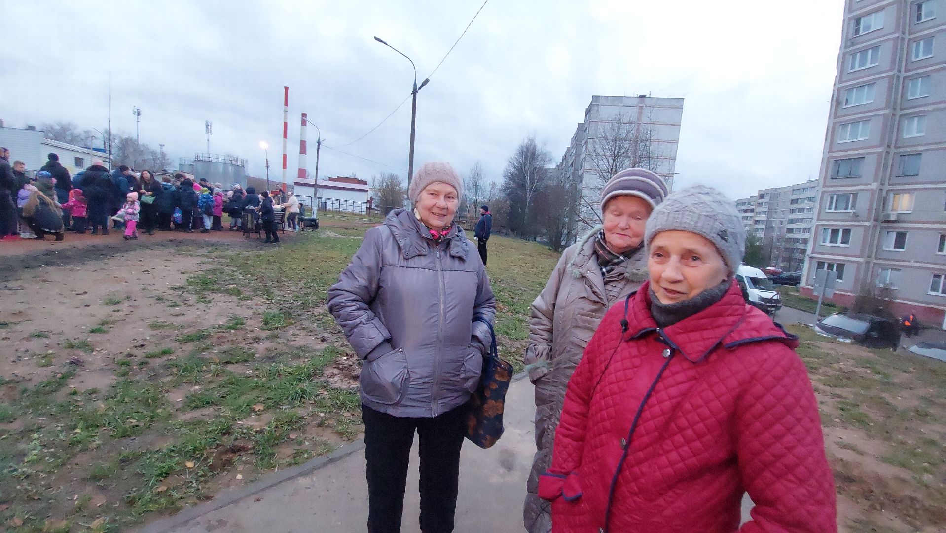 благоустройство дворов, детская площадка, глава администрации, двор асфальт, городчехов, Благоустройство,