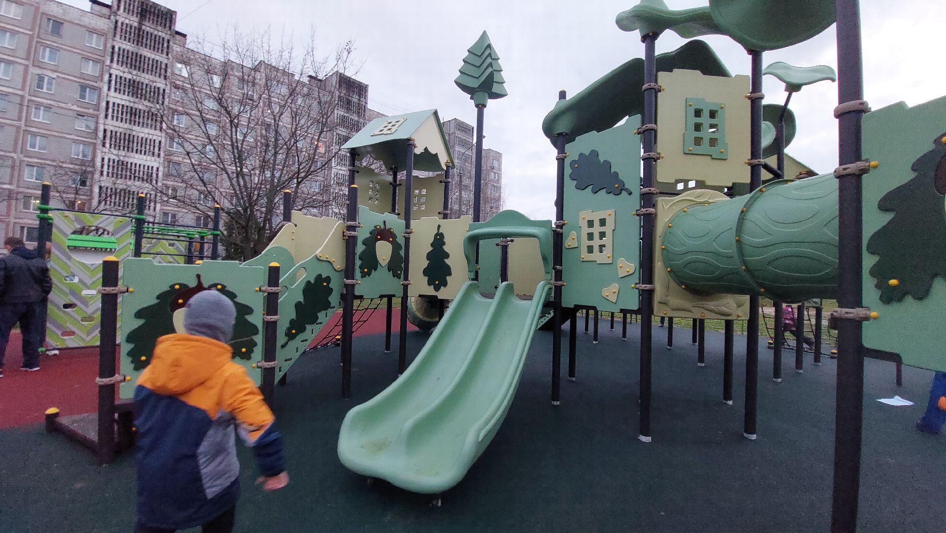 благоустройство дворов, детская площадка, глава администрации, двор асфальт, городчехов, Благоустройство,