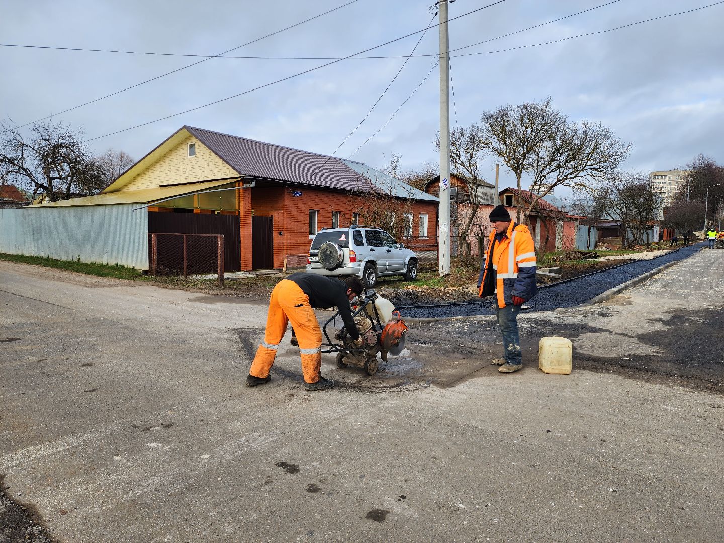 серпухов, улица тихая, тротуар, строительство дорог, дороги,