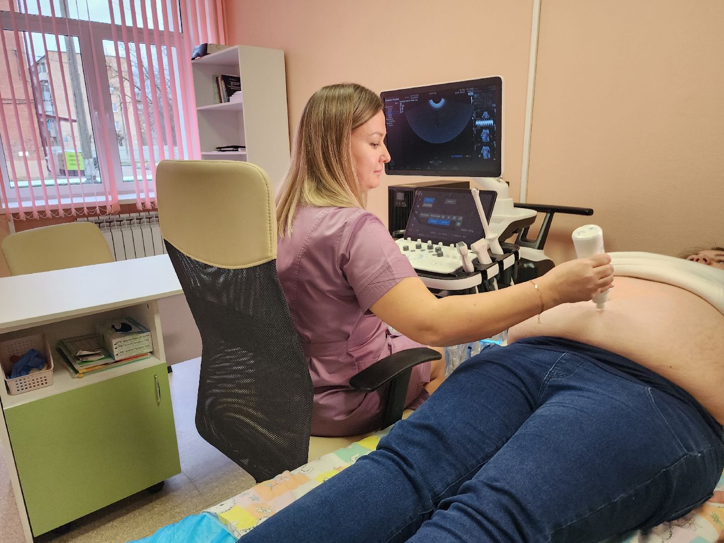 роддом, серпухов, медтехника, новое оборудование, аппарат узи,