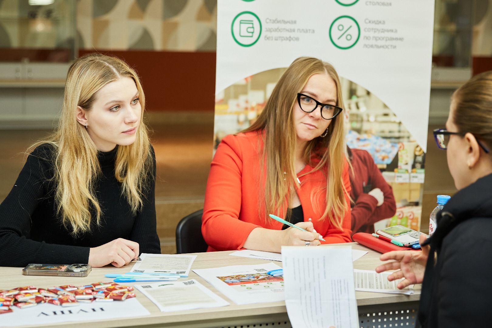 домодедово, ярмарка вакансий, СЖР, СоюзженщинРоссии, подмосковье, Вакансия, работа в Подмосковье, ДК Мир, каширское шоссе, Найти работу, свободные вакансии, домодедово работа, слесарб, менеджер, поискработы, все инструменты,