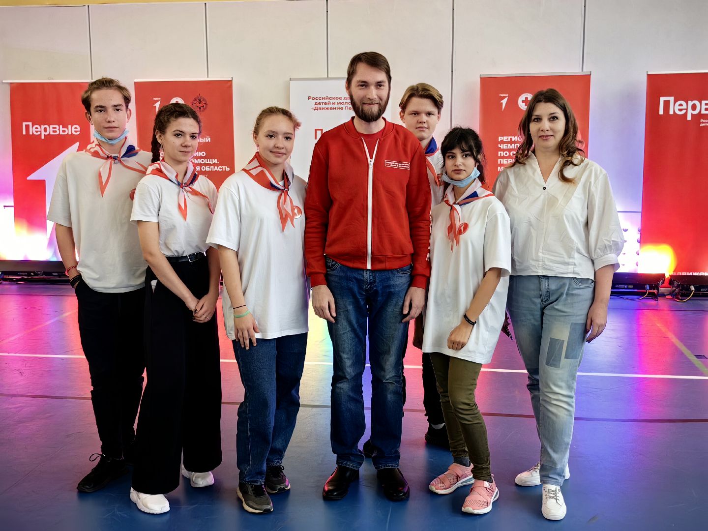 Движение первых, Чемпионат, команды, первая помощь,