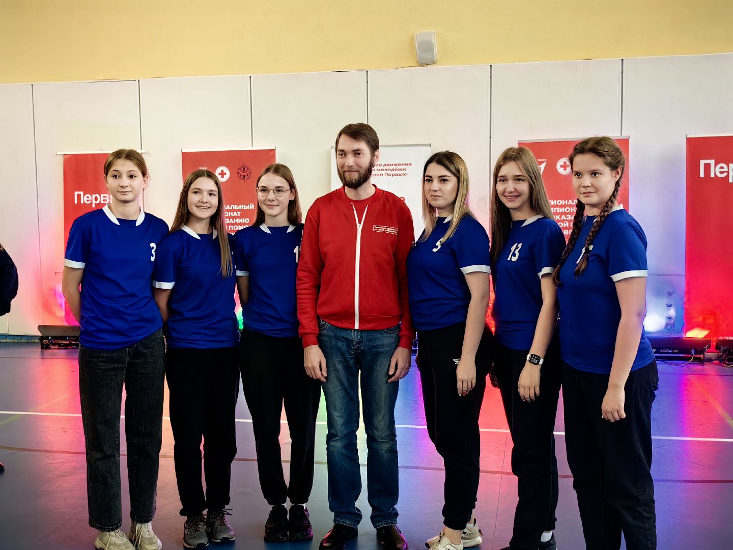 Движение первых, Чемпионат, команды, первая помощь,