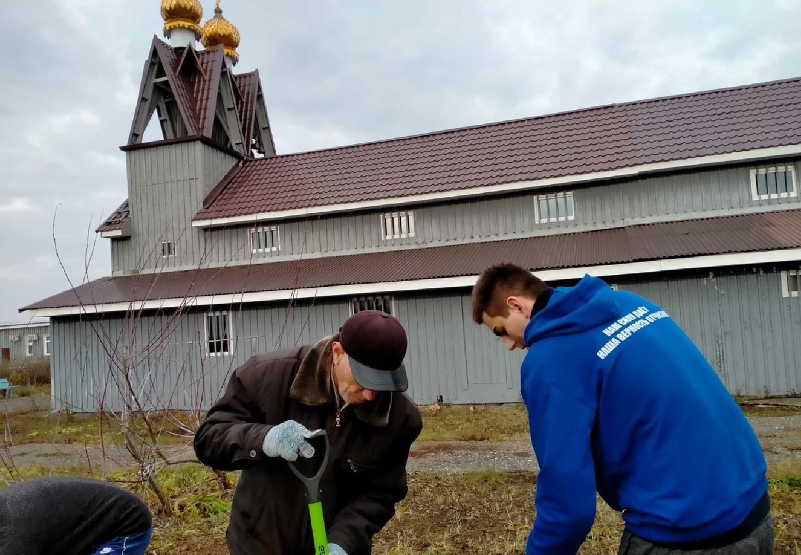 Город-сад, волонтеры, храм Вознесения Господня, тюльпаны, Пушкарева,