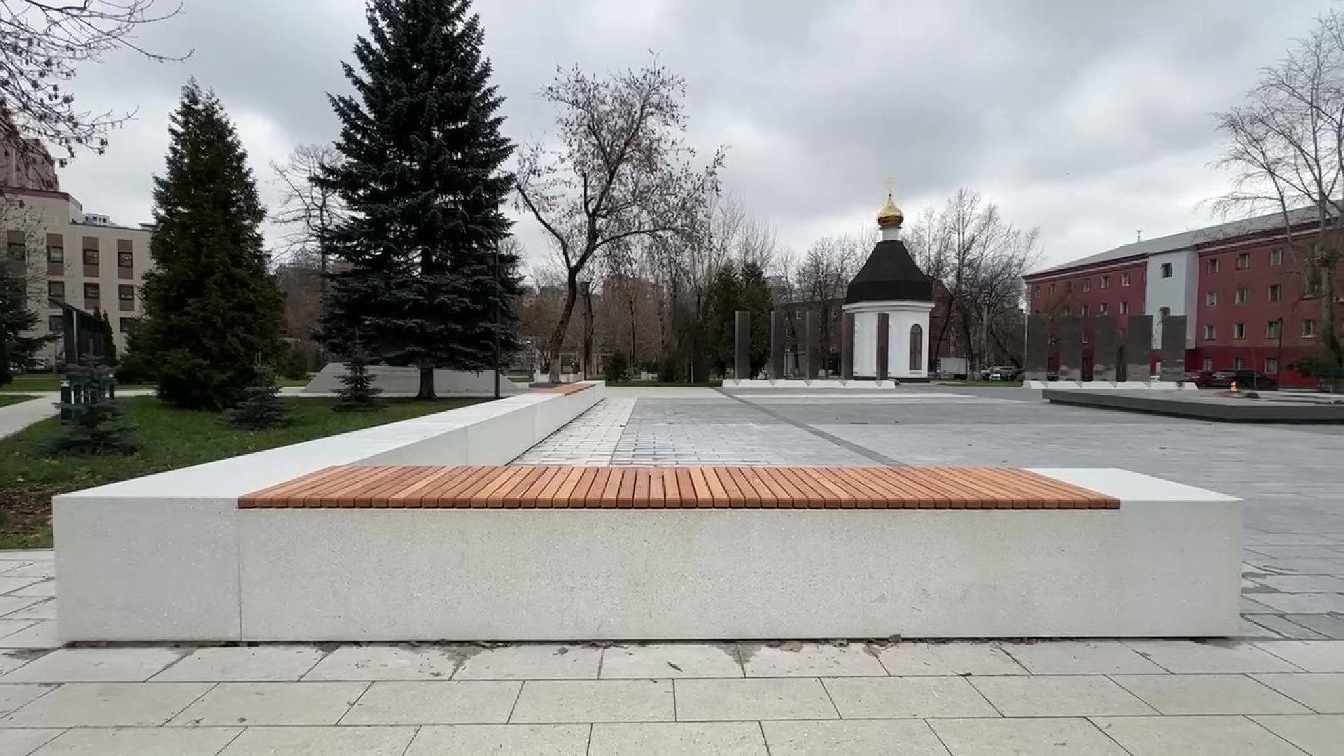 Реутов, Мемориал, Аллея славы, Вечный огонь, благоустройство, лавки,