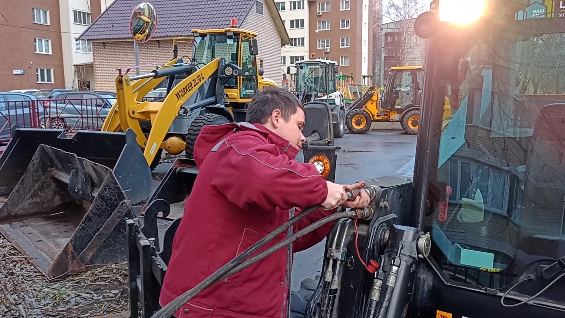 Реутов, ЖКХ, трактор, уборка снега, дворники,