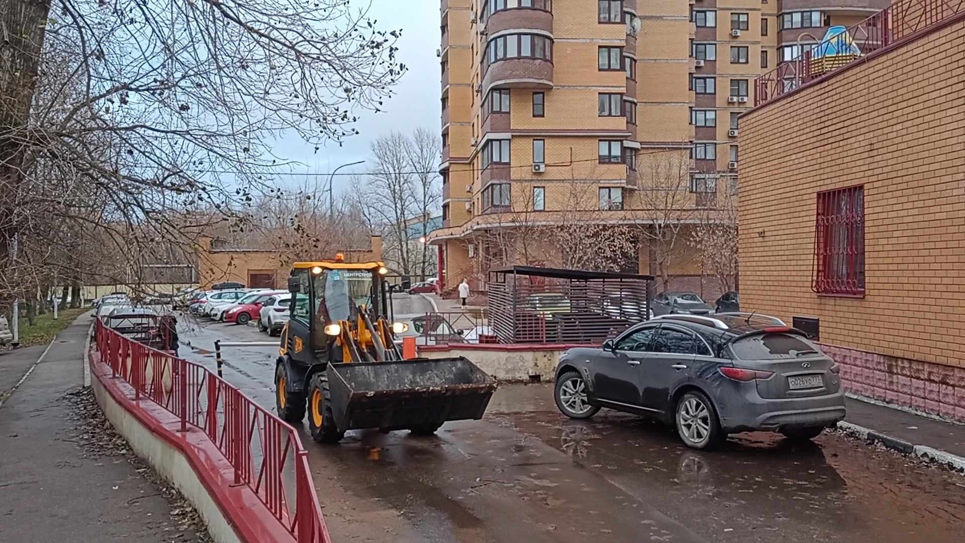 Реутов, ЖКХ, трактор, уборка снега, дворники,