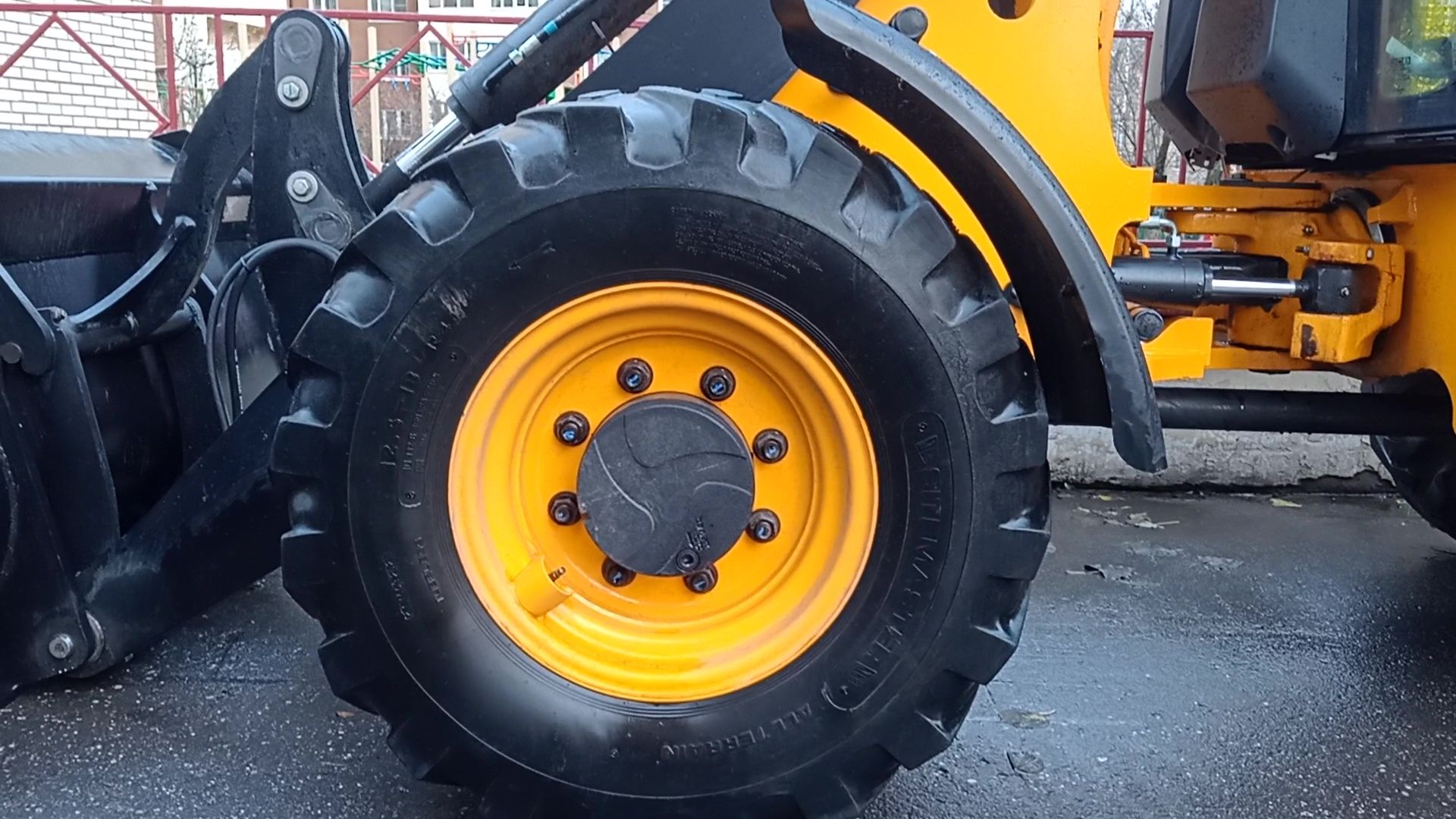 Реутов, ЖКХ, трактор, уборка снега, дворники,