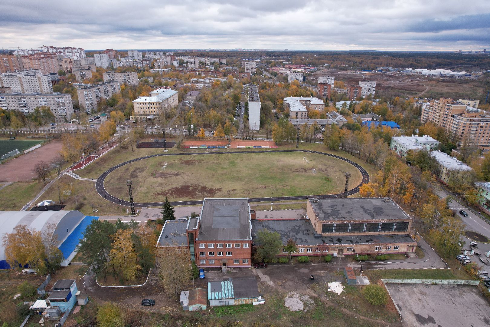 видео с коптера, дзержинский, стадион, спорт,