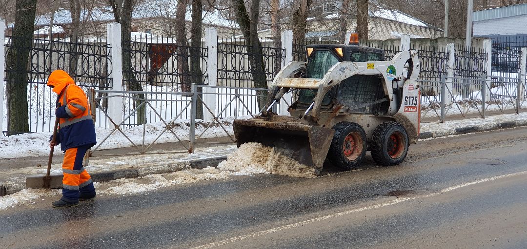 Дзержинский, уборка улиц, снегопады, коммунальная техника, ЖКХ, Подмосковье