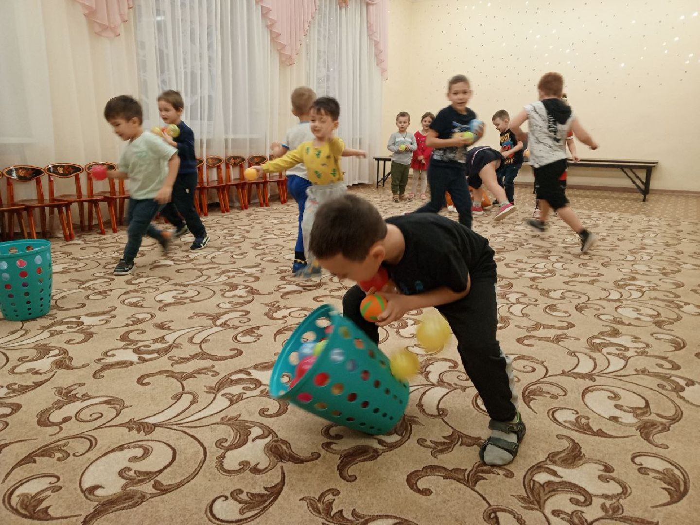 пушкино, птицы, кормление птиц, детсад,