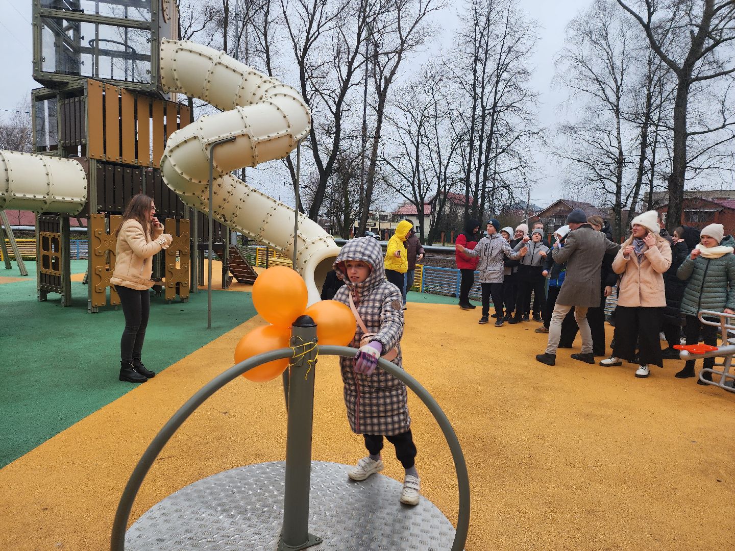 Серпухов, Подмосковье, глава серпухова, детская площадка, программа губернатора,