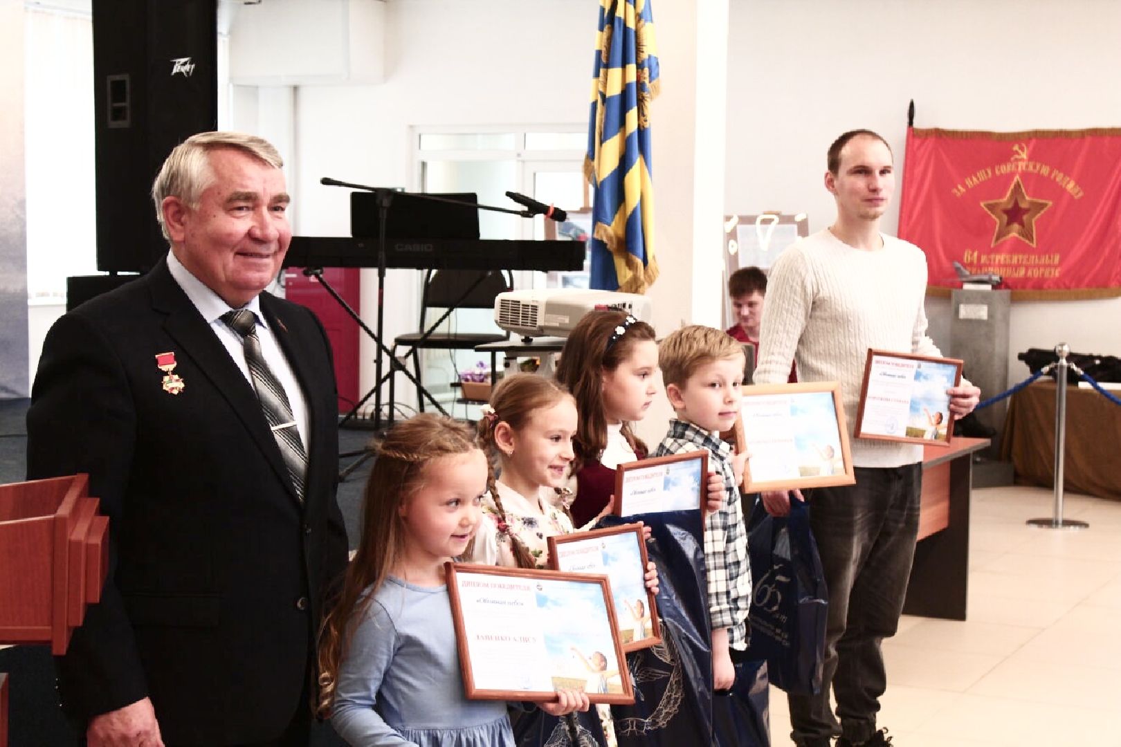 Балашиха, Подмосковье, Общество, Центральный музей ВВС, Обнимая небо, мама почитай мне а я нарисую, конкурсы рисунков,