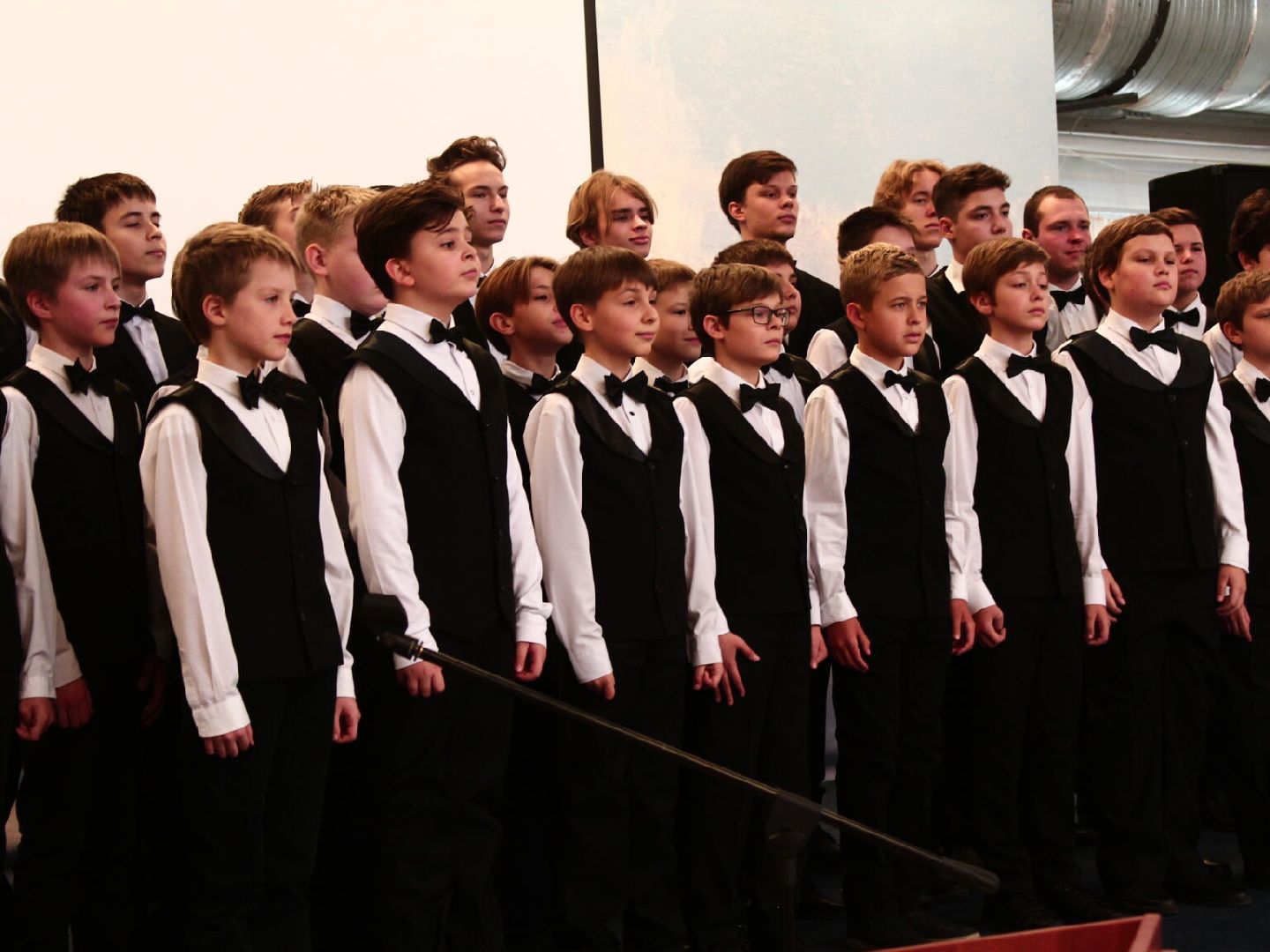 Балашиха, Подмосковье, Общество, Центральный музей ВВС, Обнимая небо, мама почитай мне а я нарисую, конкурсы рисунков,