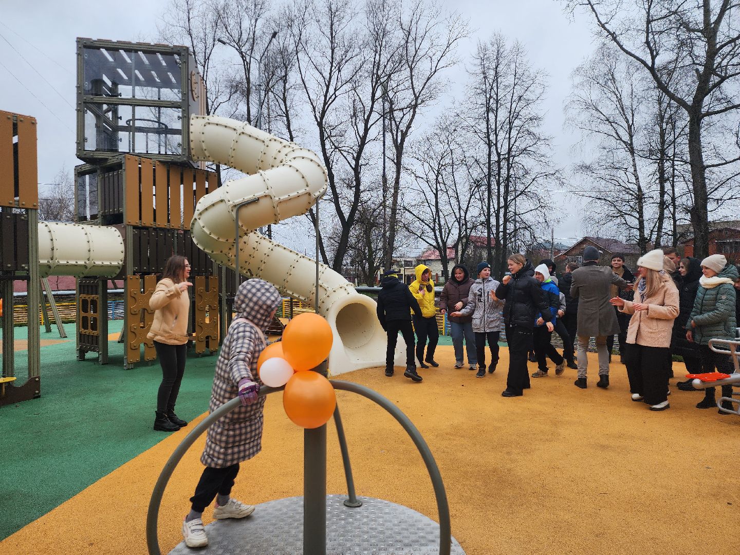 Серпухов, Подмосковье, детская площадка, программа губернатора, поселок Большевик,
