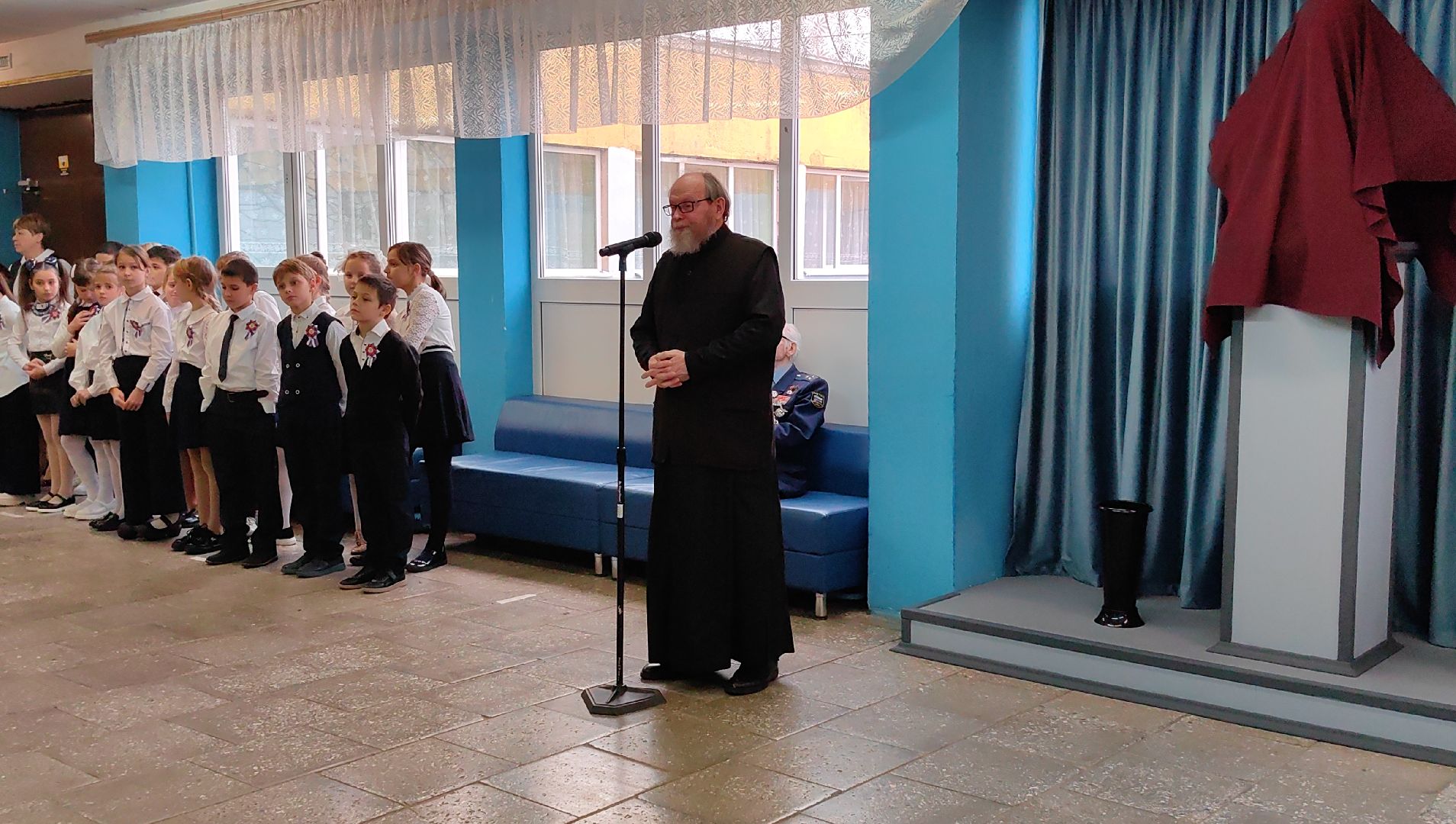 бюст, открытие, школа, отряд Альфа,