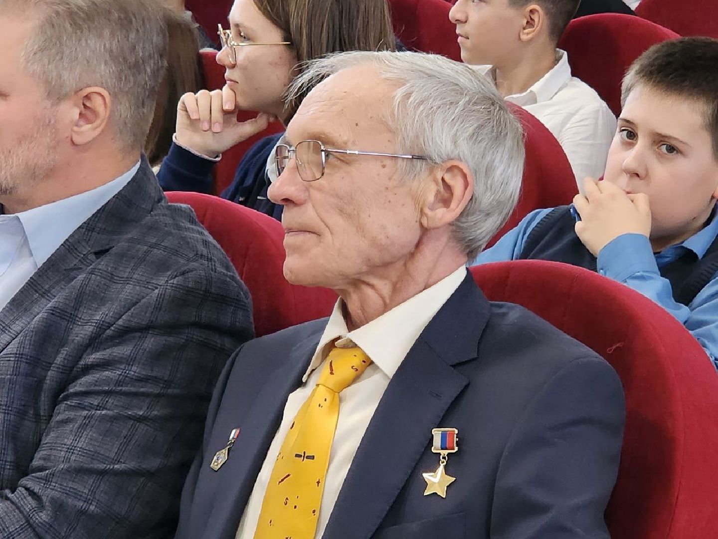 Солнечногорск, Космонавт, герой россии, сергей авдеев, Школьники,