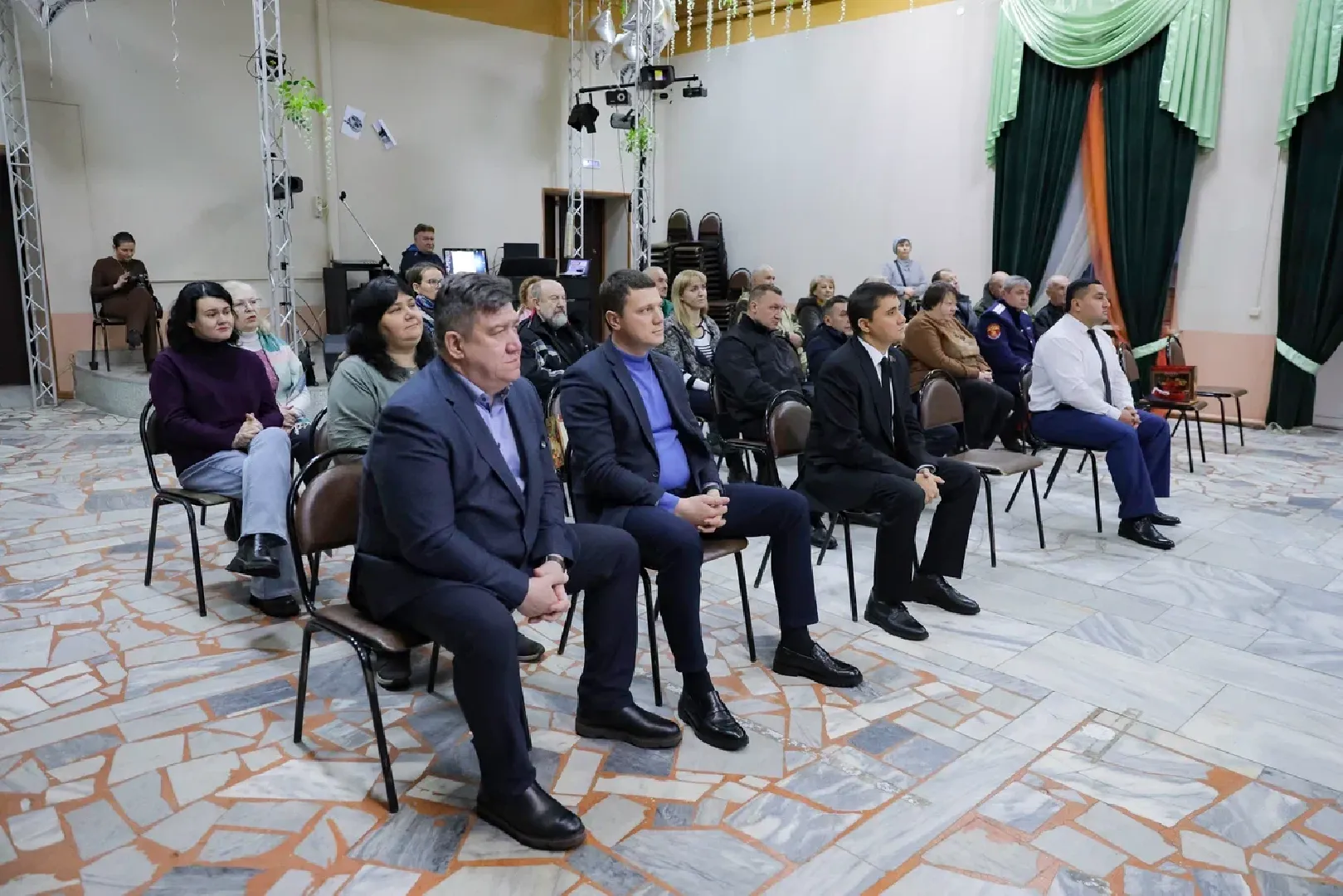 химки, сво, центр помощи, дети,фирсановка,