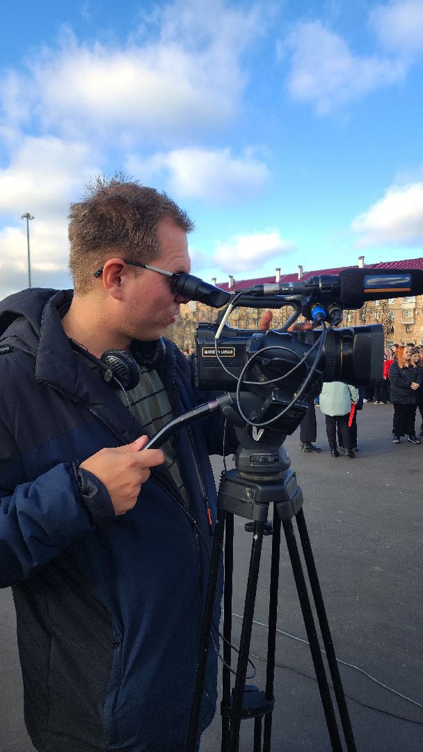 флешмоб, движение первых, акция, школьники, электросталь, история, история россии, космос,