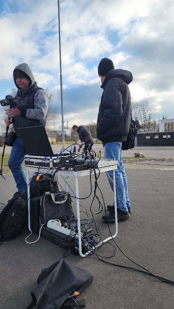 флешмоб, движение первых, акция, школьники, электросталь, история, история россии, космос,