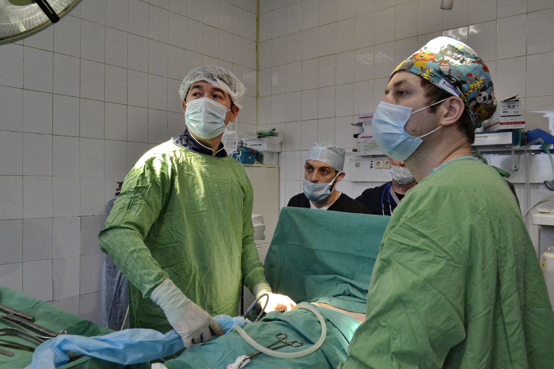 Балашиха, Балашихинская областная больница, медучреждения, здоровье, врачи, операции, Валерий Файзуллаев, Сослан Хадонов, грудь сапожника