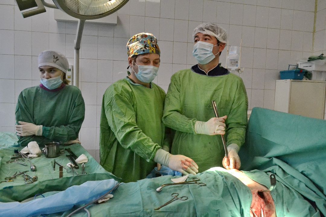 Балашиха, Балашихинская областная больница, медучреждения, здоровье, врачи, операции, Валерий Файзуллаев, Сослан Хадонов, грудь сапожника