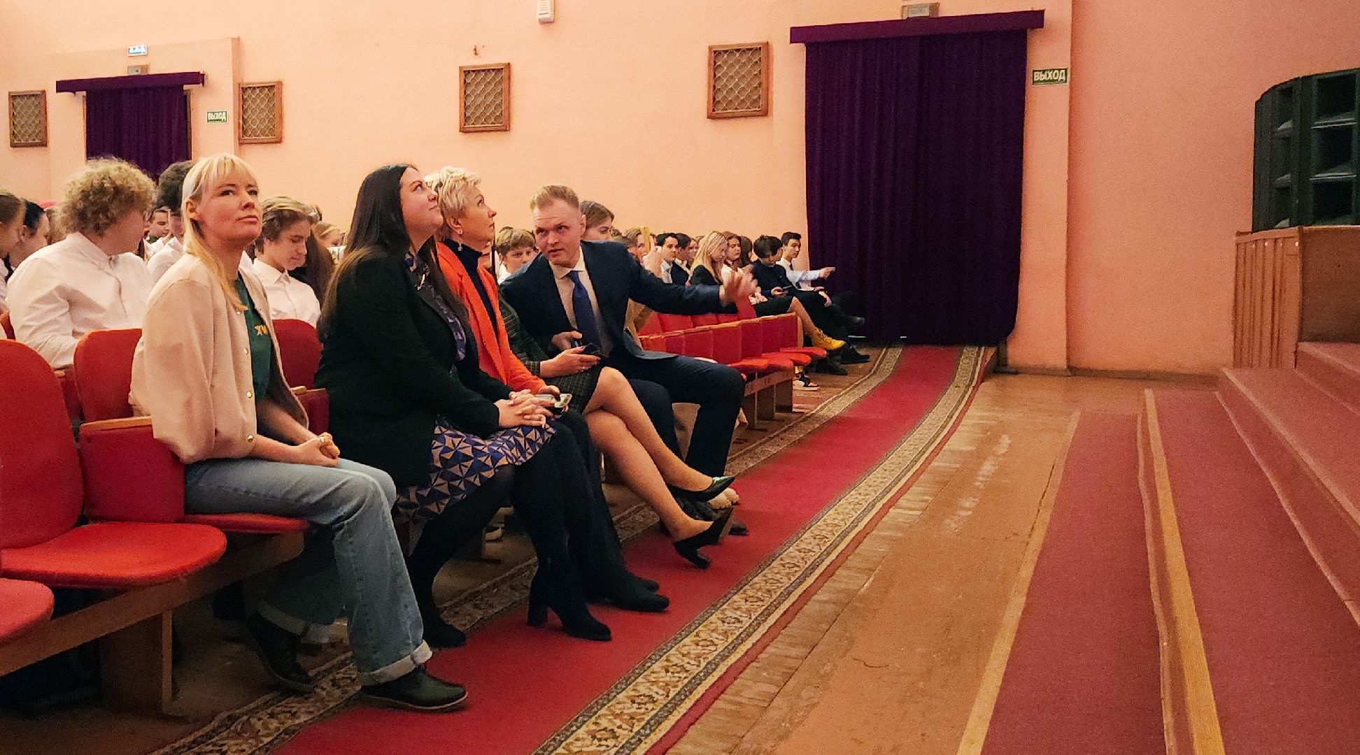 форум, молодежная политика, молодежные проекты, патриот, патриотизм, патриотическая акция, патриотический проект, патриотическое воспитание, культурный центр, электросталь, школьники, музей, военный музей,