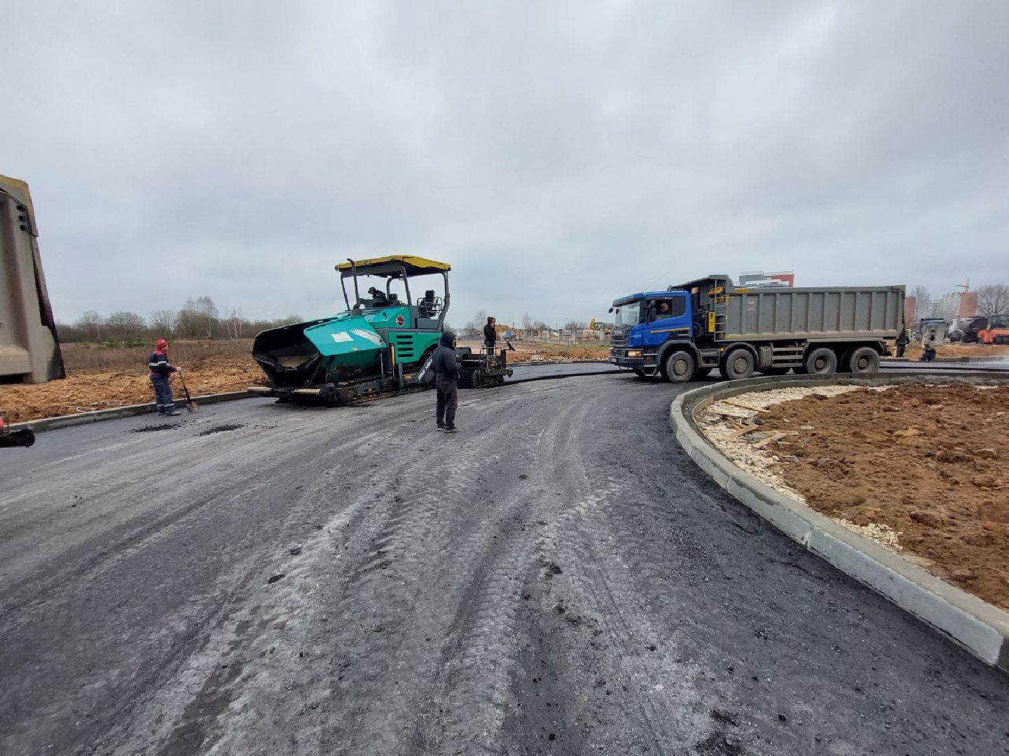 серпухов, ивановские дворики, новая поликлиника, строительство дорог, дороги,