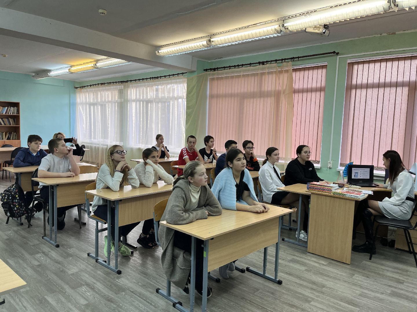 шаховская, крышечки, молодая гвардия, акция,