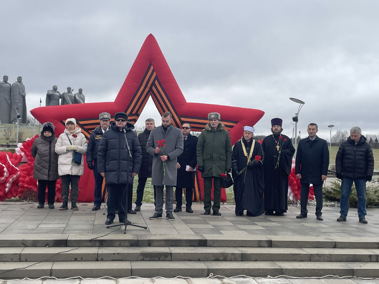 Волоколамск, День памяти подвига героев-панфиловцев, бессмертный подвиг 28 бойцов из дивизии генерала Панфилова,