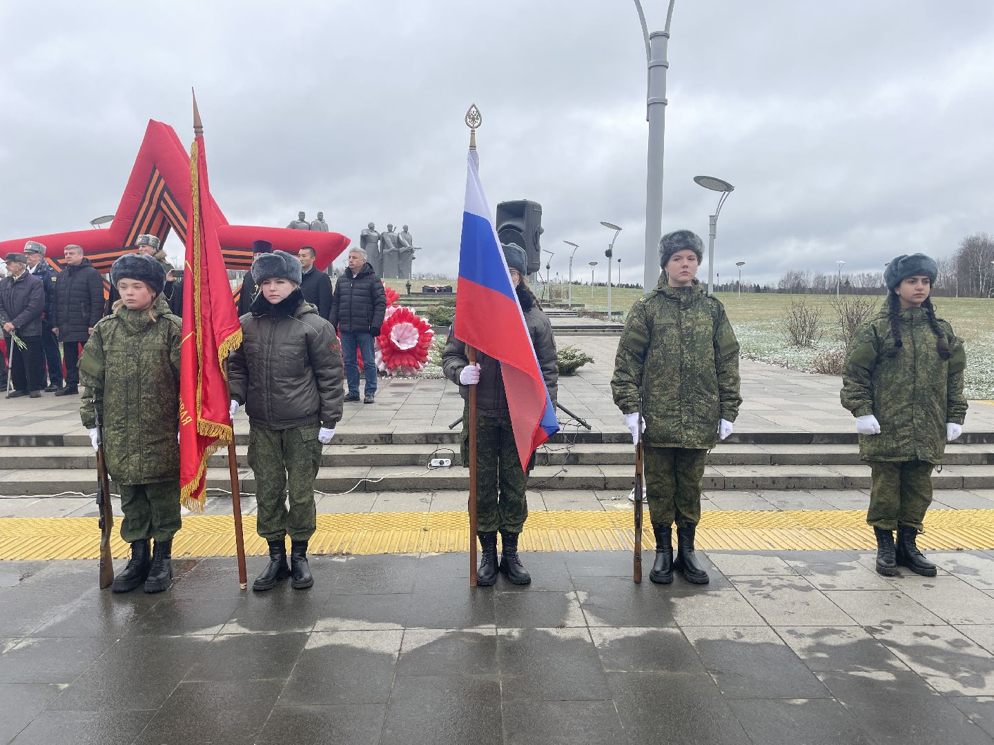 Волоколамск, День памяти подвига героев-панфиловцев, бессмертный подвиг 28 бойцов из дивизии генерала Панфилова,