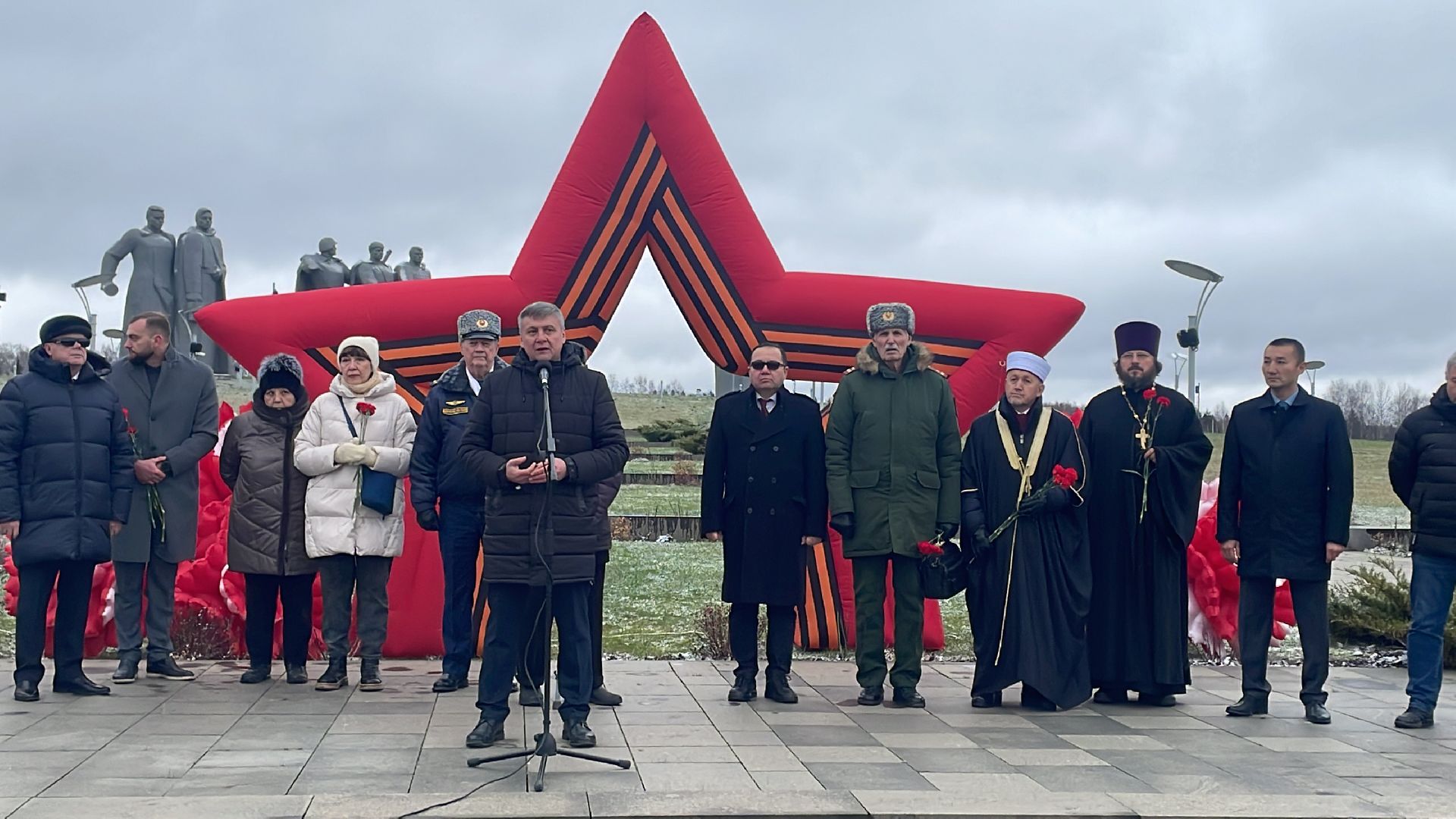 Волоколамск, День памяти подвига героев-панфиловцев, бессмертный подвиг 28 бойцов из дивизии генерала Панфилова,