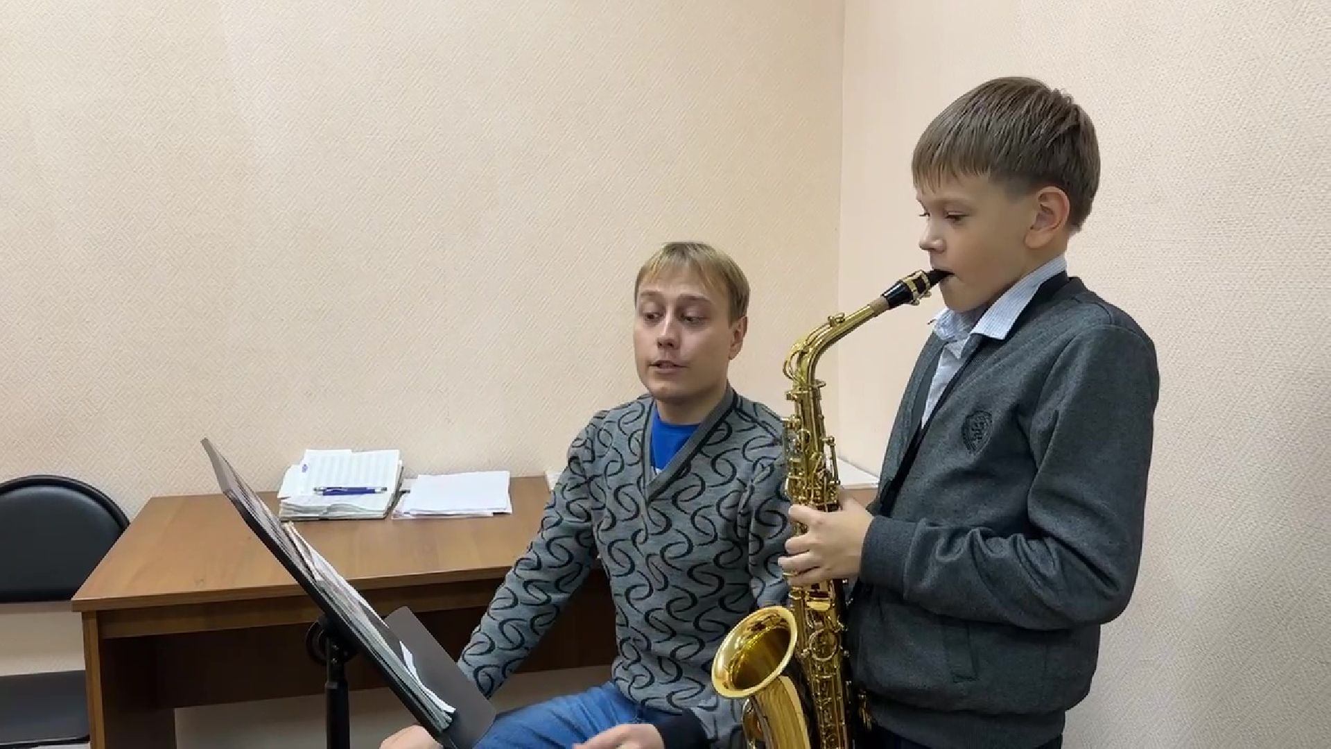 Реутов, музыкальная школа, инструменты, фортепиано, аккордеон, аян, саксофон,