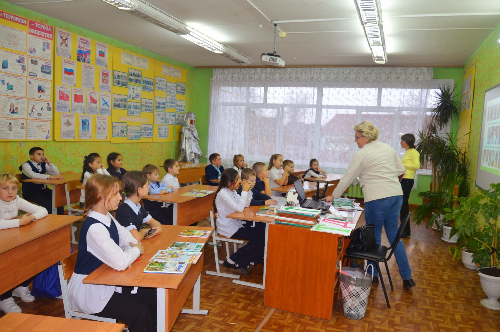 шатура, школа, левошево, петровское, толерантность, дружба, этносы, национальность, мир,