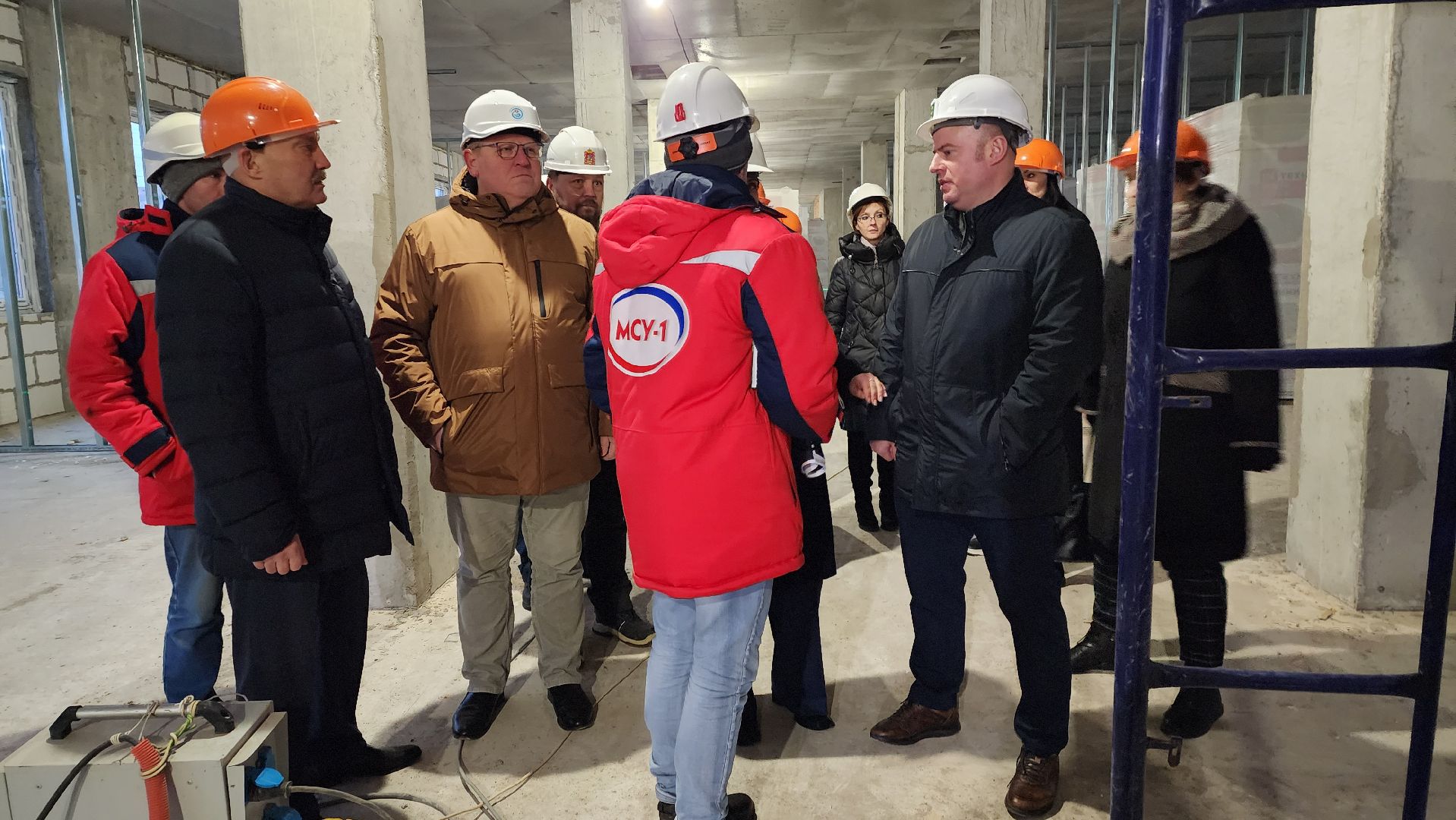 строительство, поликлиника,