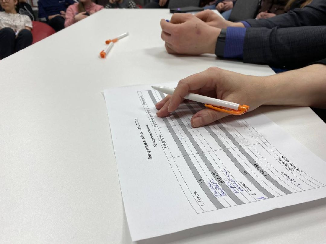 Павловский Посад, общество