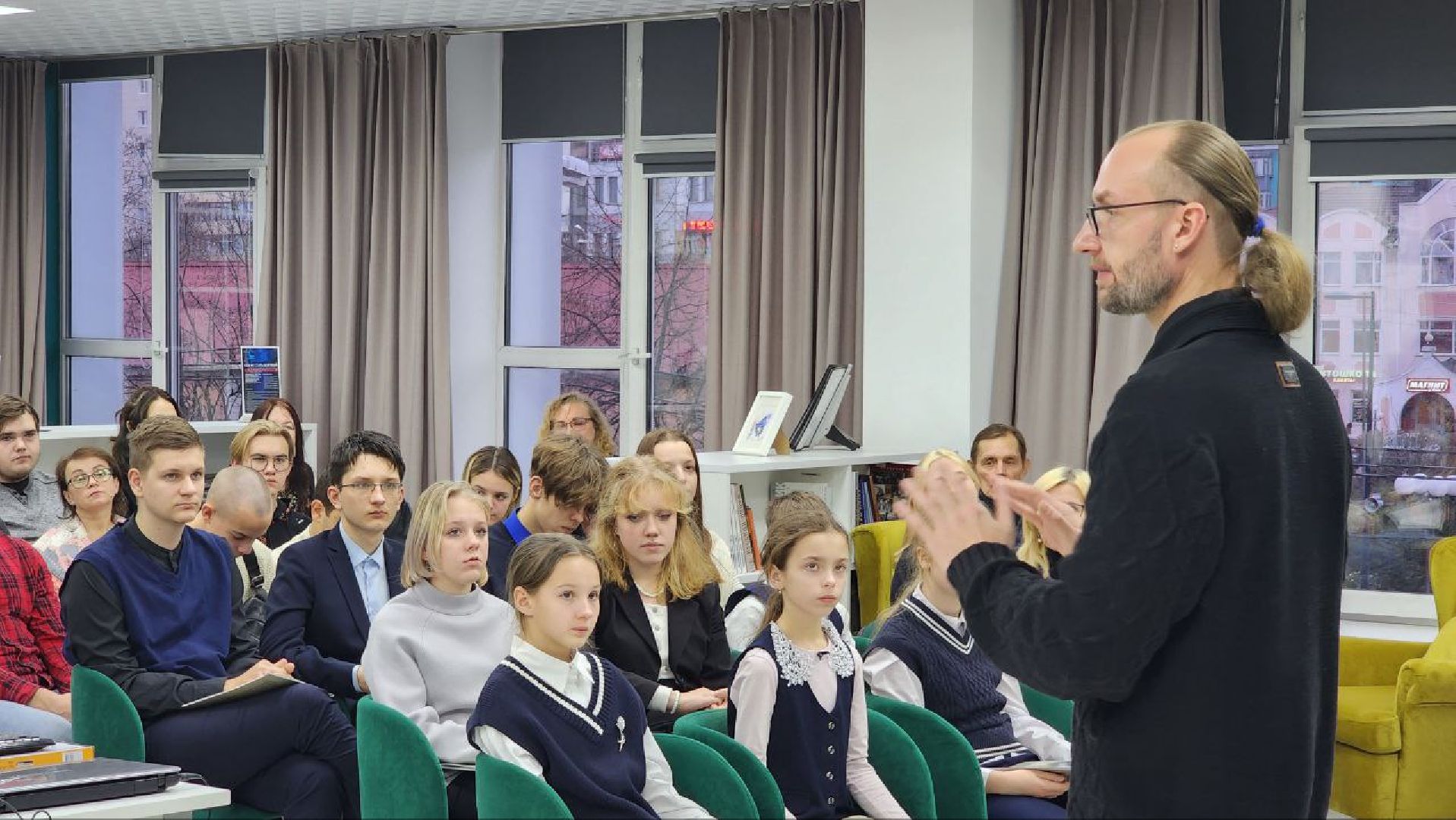 Дмитров, Васнецовы, Курочкины, Дмитровская центральная библиотека,