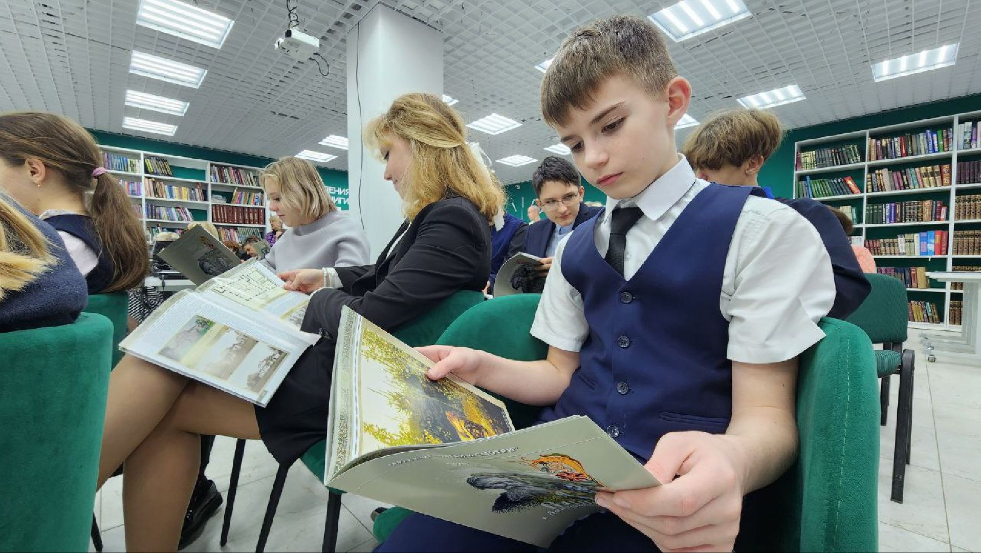 Дмитров, Васнецовы, Курочкины, Дмитровская центральная библиотека,