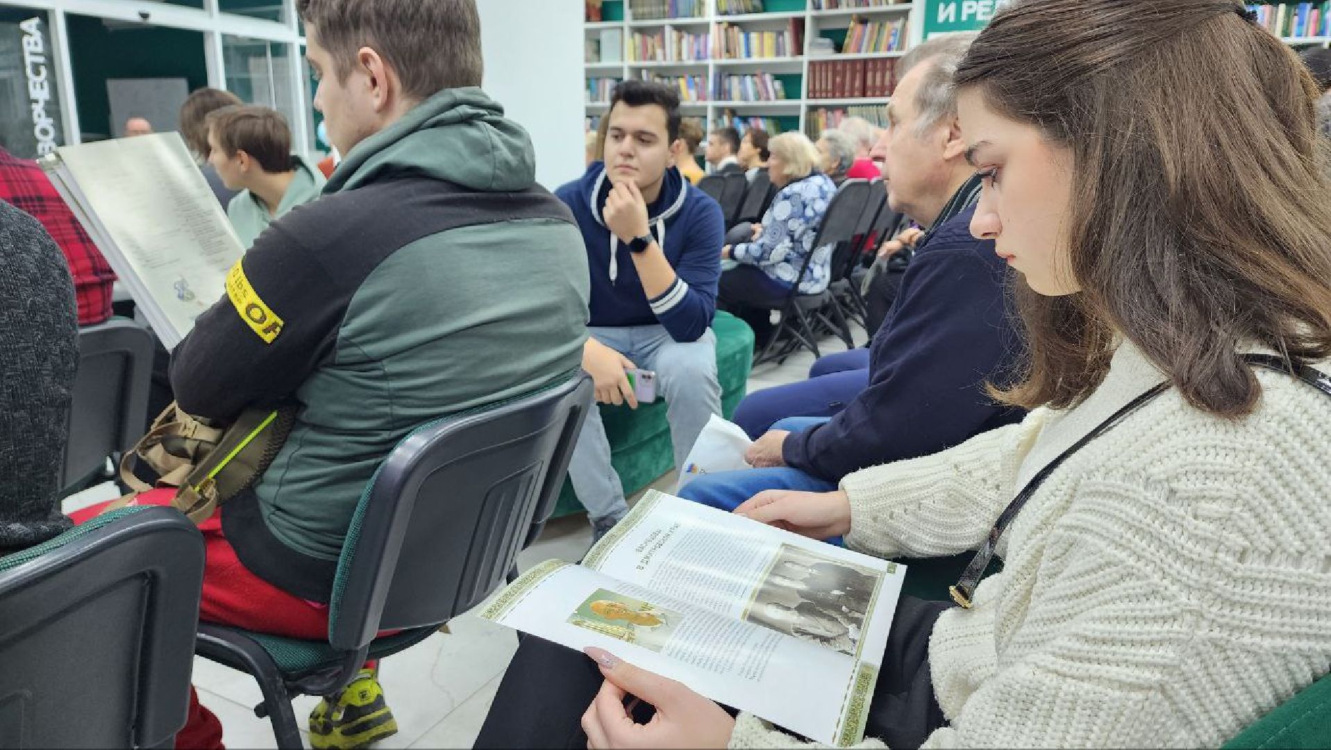 Дмитров, Васнецовы, Курочкины, Дмитровская центральная библиотека,