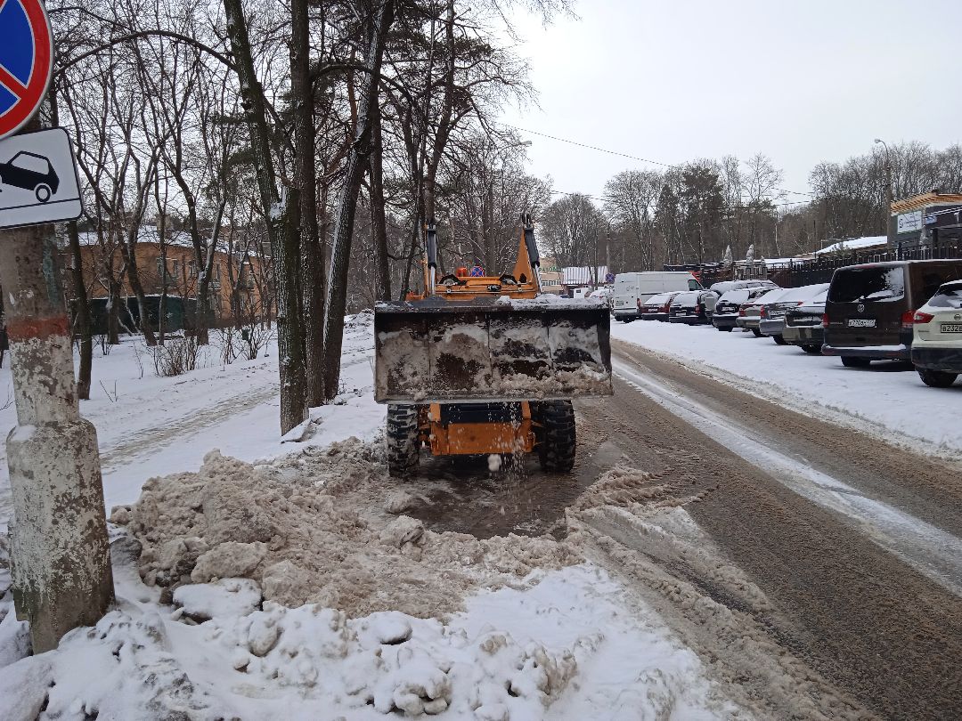трактор, мини-погрузчик, губернаторская программа, спецтехника