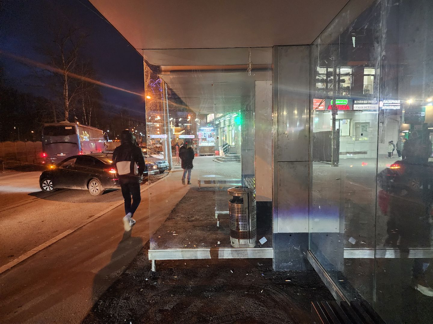 автобус, Автобусные остановки, Автобусный павильон,