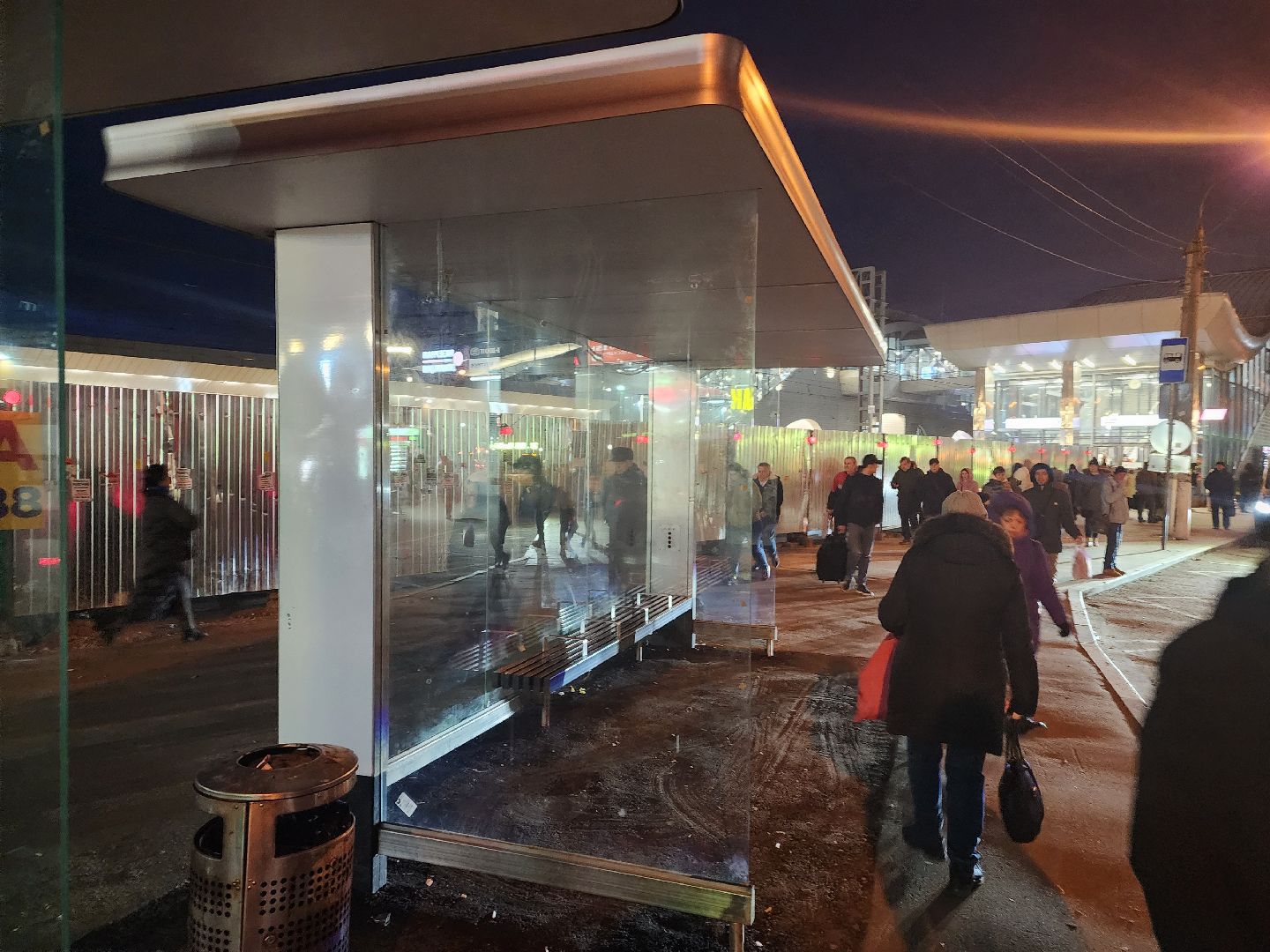 автобус, Автобусные остановки, Автобусный павильон,