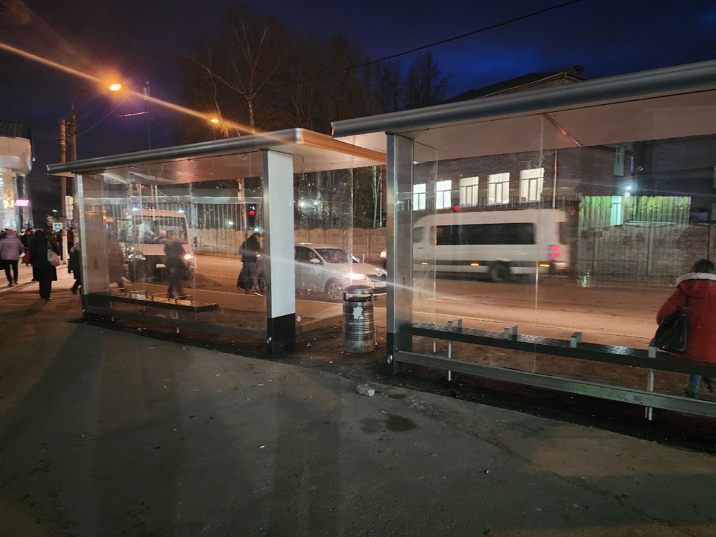 автобус, Автобусные остановки, Автобусный павильон,