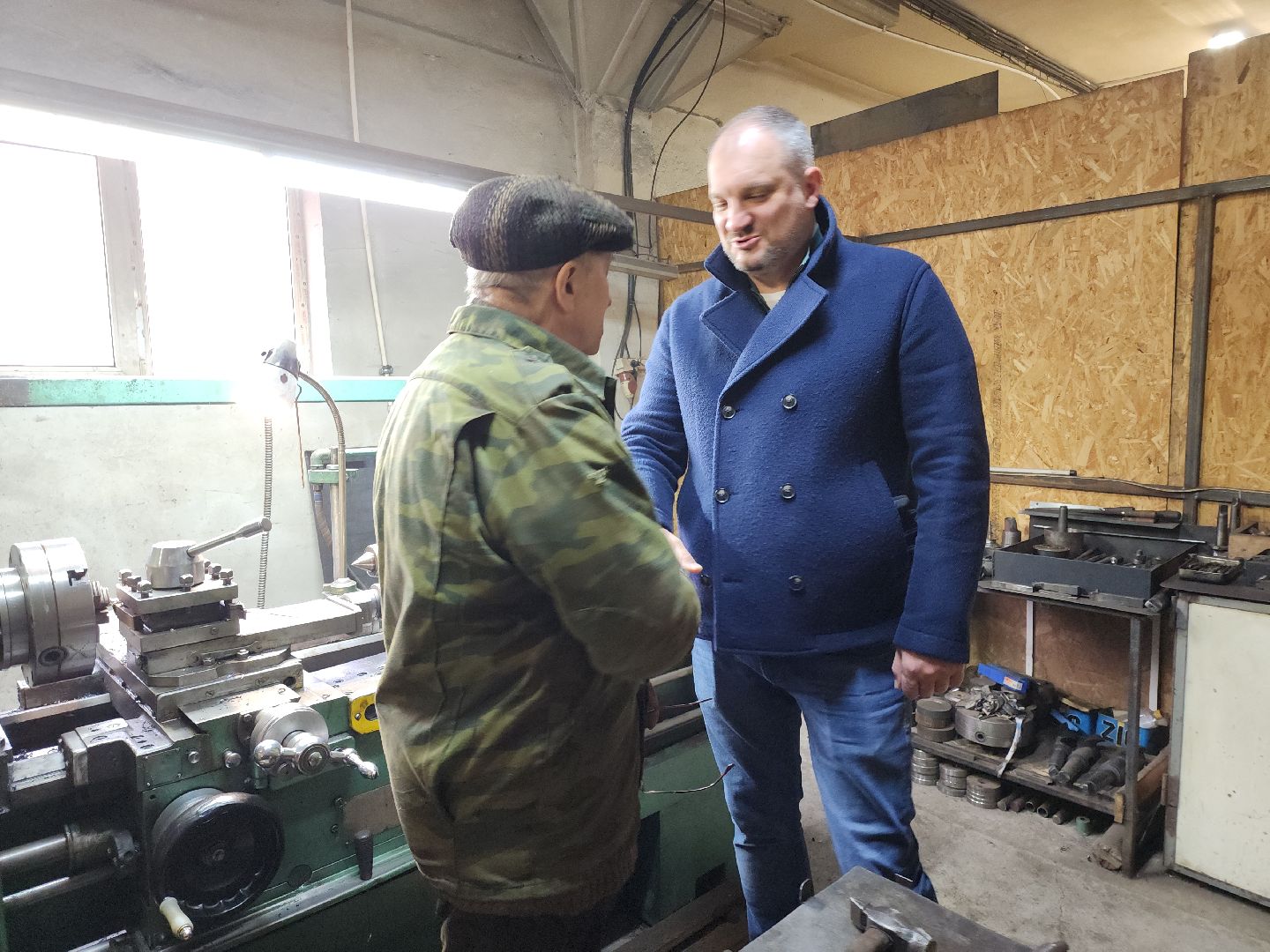 кашира, ст-техникс, производство, навесное оборудование, гидромолот, отвал, щетка,