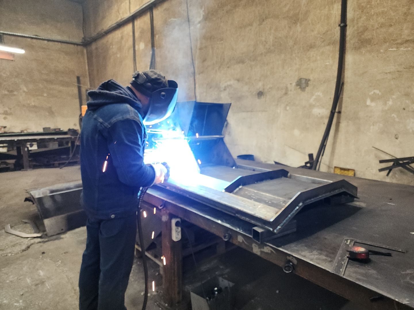 кашира, ст-техникс, производство, навесное оборудование, гидромолот, отвал, щетка,