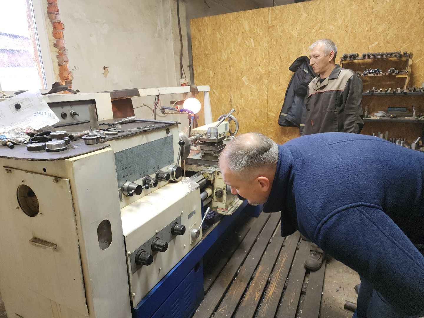 кашира, ст-техникс, производство, навесное оборудование, гидромолот, отвал, щетка,